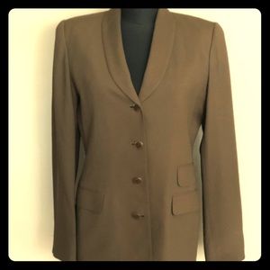 Linda Allard Ellen Tracy Elegant tri-pocket blazer